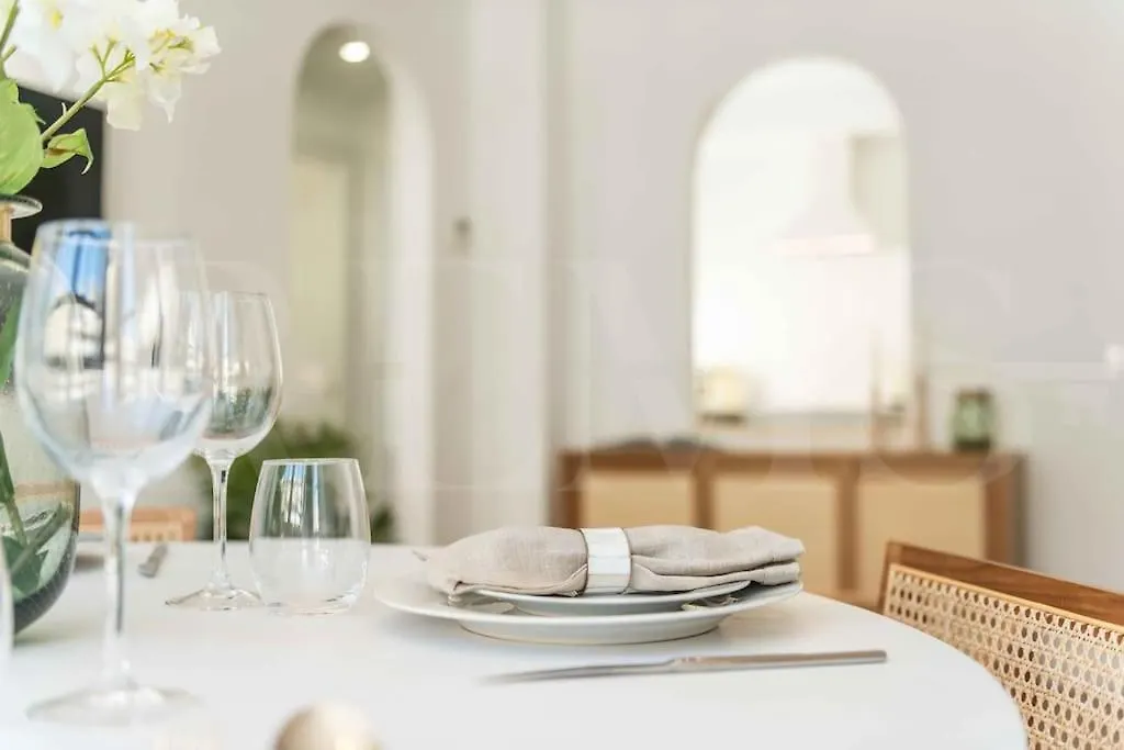 Chic Quiet Apartment Near The Center By Rems Malaga