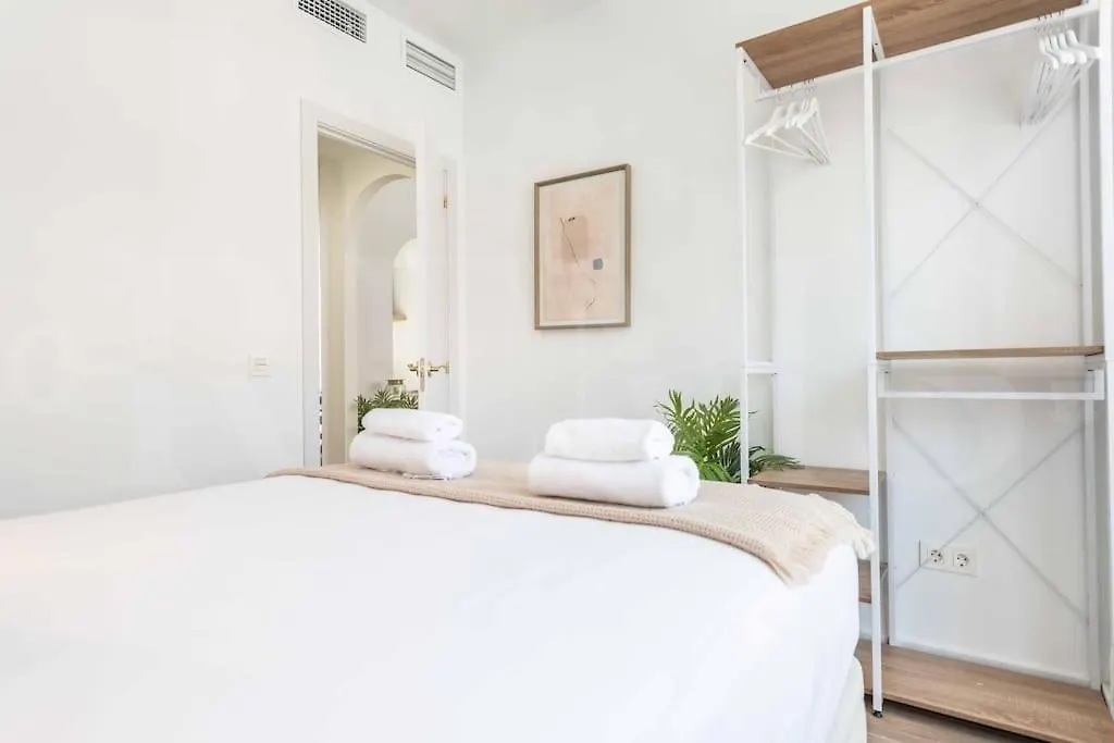 Chic Quiet Apartment Near The Center By Rems Malaga