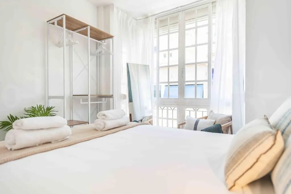 Chic Quiet Apartment Near The Center By Rems Malaga